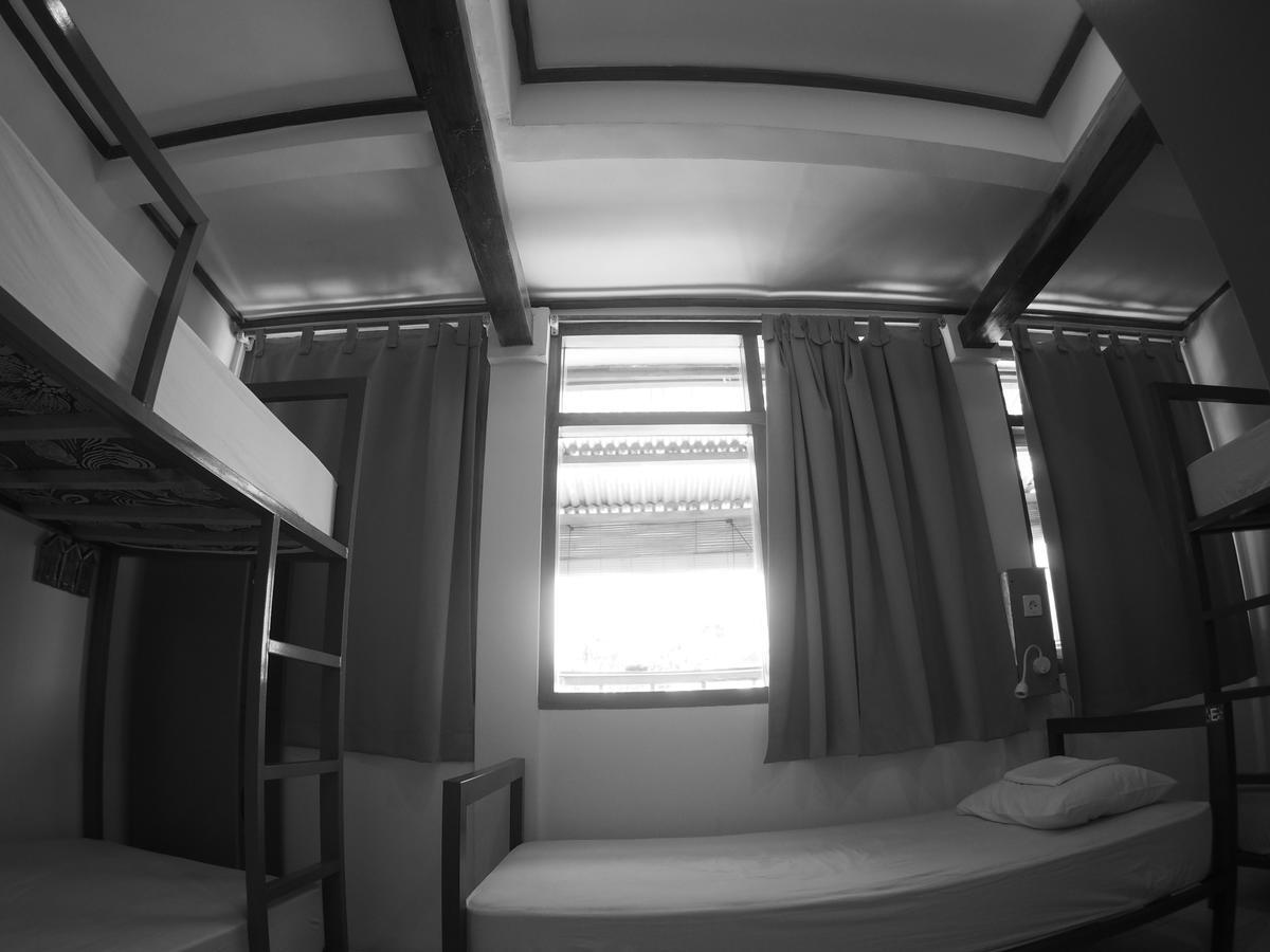 纳闽巴霍 棕榈科莫多旅馆旅舍 外观 照片